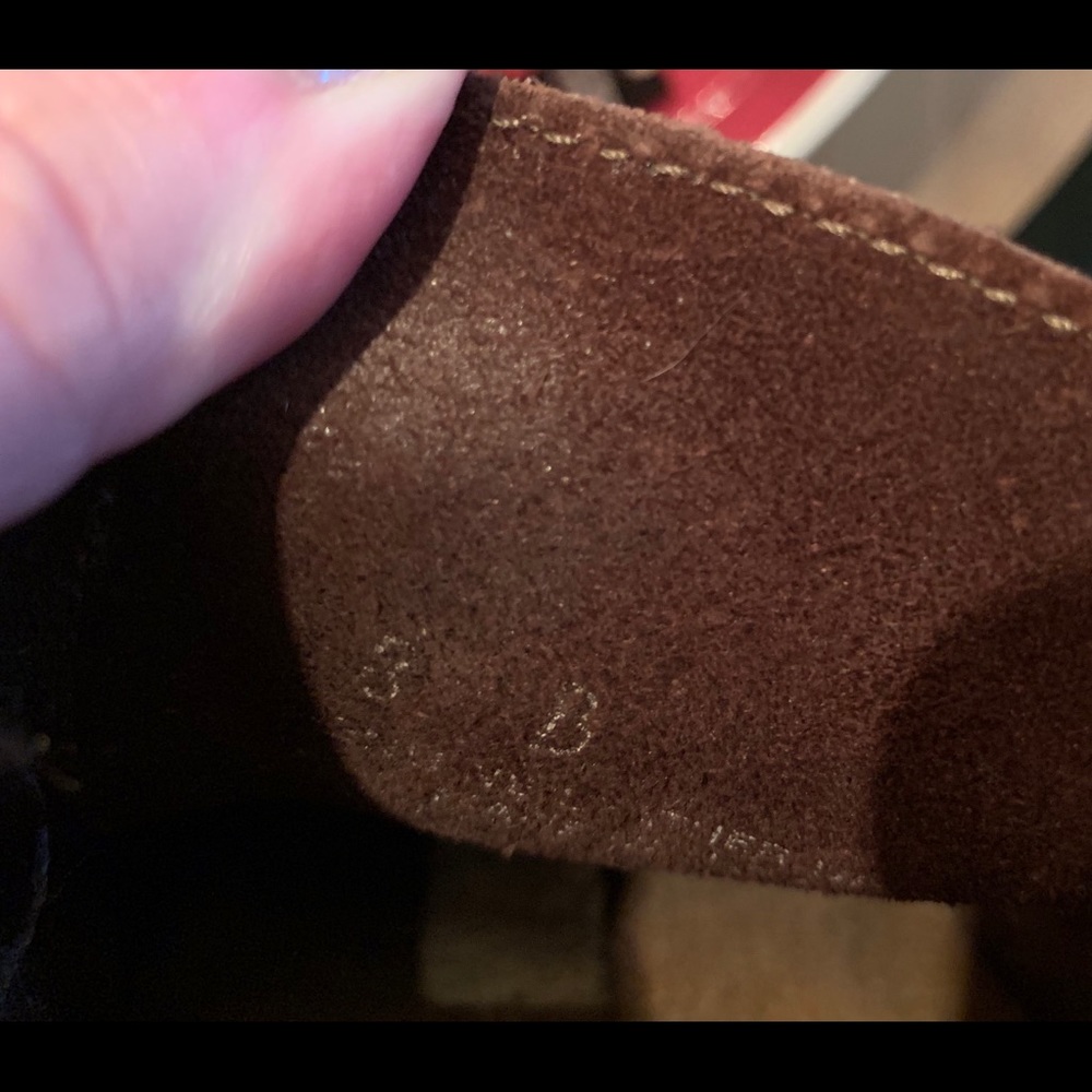 Eddie Bauer Classic Vintage Leather Clogs - Picture 5 of 5